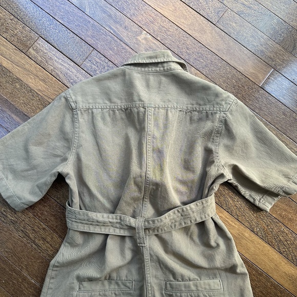 Converse Utility Romper W/ Removable Belt (sz 2) - Picture 8 of 9